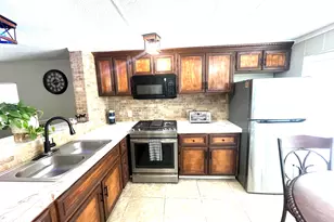 12727 W Glendale Ave, Glendale, AZ 85307 - Photo 6