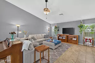 3569 E Austin Ln, San Tan Valley, AZ 85140 - Photo 12