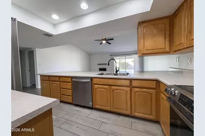 4222 E Winnetka Drive, Phoenix, AZ 85044 - Photo 8