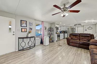 695 S Ellsworth Road S, Mesa, AZ 85208 - Photo 8
