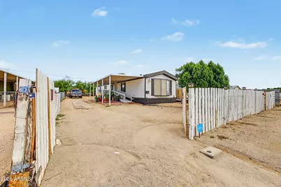 695 S Ellsworth Road S, Mesa, AZ 85208 - Photo 2