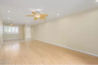 12222 N Paradise Village Parkway S #446, Phoenix, AZ 85032 - Photo 2