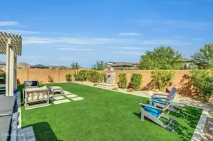 7696 W Honeysuckle Dr, Peoria, AZ 85383 - Photo 14