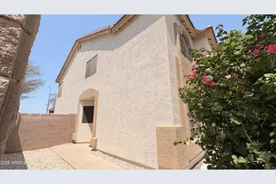 10562 W Alvarado Road, Avondale, AZ 85392 - Photo 2