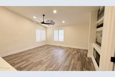 10562 W Alvarado Road, Avondale, AZ 85392 - Photo 10