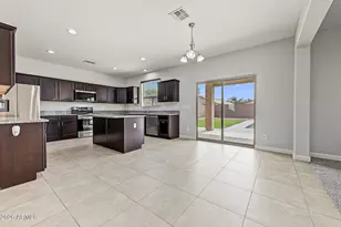 40093 W Novak Ln, Maricopa, AZ 85138 - Photo 14