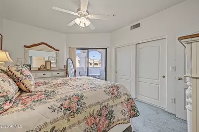 9151 W Greenway Road #226, Peoria, AZ 85381 - Photo 12