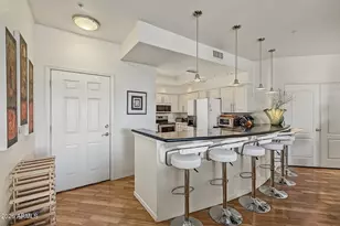 9151 W Greenway Rd, Peoria, AZ 85381 - Photo 6