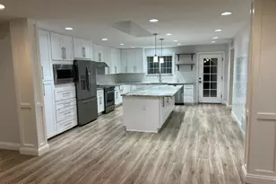 13001 N 65th Dr, Glendale, AZ 85304 - Photo 4