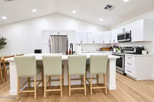801 W Ross Ave, Phoenix, AZ 85027 - Photo 6