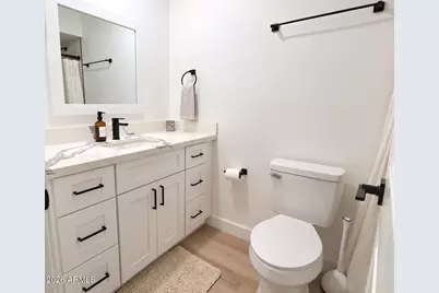 801 W Ross Avenue, Phoenix, AZ 85027 - Photo 18