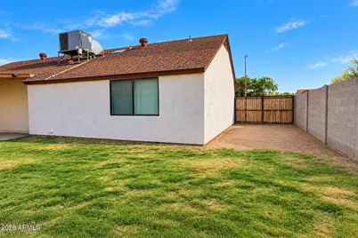 801 W Ross Avenue, Phoenix, AZ 85027 - Photo 22