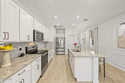 17277 W Daley Lane, Surprise, AZ 85387 - Photo 12