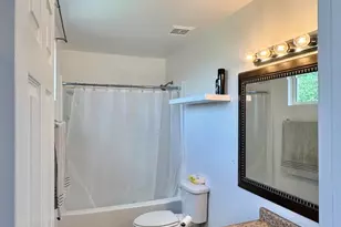 1012 E Highland Ave, Phoenix, AZ 85014 - Photo 14