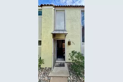 1012 E Highland Avenue, Phoenix, AZ 85014 - Photo 2