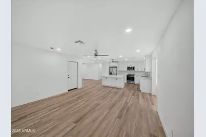 2745 W Bluefield Avenue, Phoenix, AZ 85053 - Photo 16
