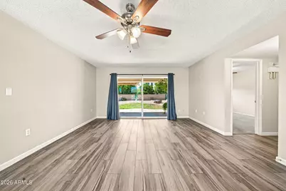 9736 N 105th Avenue, Sun City, AZ 85351 - Photo 10