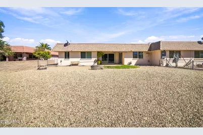9736 N 105th Avenue, Sun City, AZ 85351 - Photo 28
