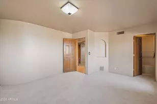 1121 E Country Gables Dr, Phoenix, AZ 85022 - Photo 38