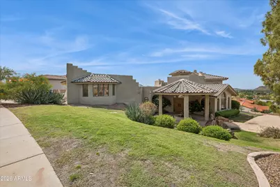 1121 E Country Gables Drive, Phoenix, AZ 85022 - Photo 4