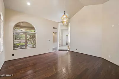 1121 E Country Gables Drive, Phoenix, AZ 85022 - Photo 26
