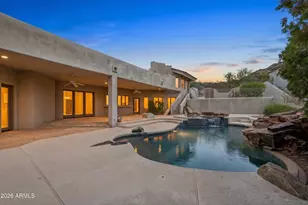 1121 E Country Gables Dr, Phoenix, AZ 85022 - Photo 62