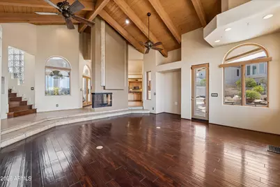 1121 E Country Gables Drive, Phoenix, AZ 85022 - Photo 12