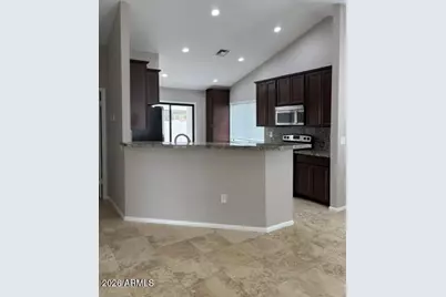 3926 E Graythorn Street, Phoenix, AZ 85044 - Photo 2