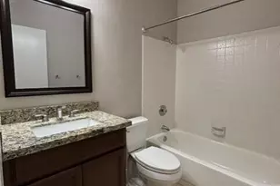 3926 E Graythorn St, Phoenix, AZ 85044 - Photo 10