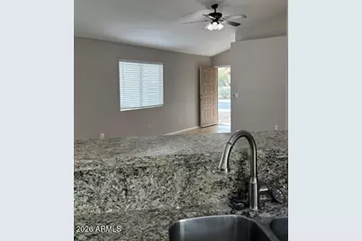 3926 E Graythorn Street, Phoenix, AZ 85044 - Photo 4