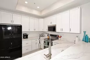 8270 N Hayden Rd, Scottsdale, AZ 85258 - Photo 2