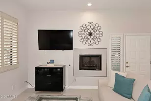 8270 N Hayden Rd, Scottsdale, AZ 85258 - Photo 10
