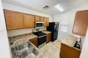 35747 W Velazquez Dr, Maricopa, AZ 85138 - Photo 4