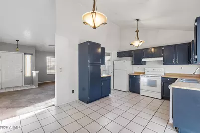 5546 W Shangri La Road, Glendale, AZ 85304 - Photo 8