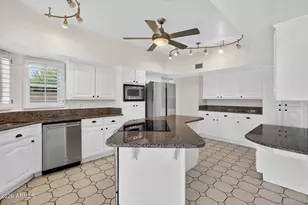 3729 E Nambe Ct, Phoenix, AZ 85044 - Photo 10