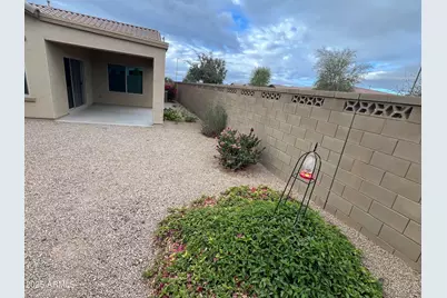 17870 W Hadley Street, Goodyear, AZ 85338 - Photo 14