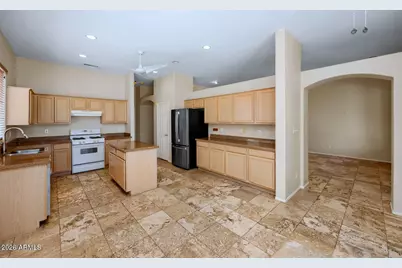 1426 E McLellan Boulevard, Phoenix, AZ 85014 - Photo 8