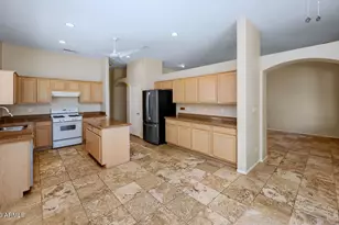 1426 E McLellan Blvd, Phoenix, AZ 85014 - Photo 8