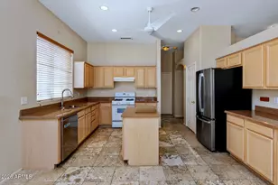 1426 E McLellan Blvd, Phoenix, AZ 85014 - Photo 10
