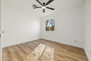 10819 W Turney Ave, Phoenix, AZ 85037 - Photo 16