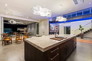 341 E Monte Vista Rd, Phoenix, AZ 85004 - Photo 18