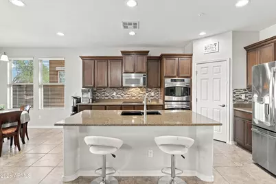31089 N 136th Drive, Peoria, AZ 85383 - Photo 16