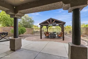 31089 N 136th Dr, Peoria, AZ 85383 - Photo 32