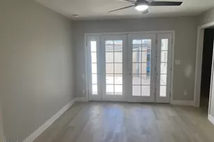 2502 N 22nd Dr, Phoenix, AZ 85009 - Photo 4