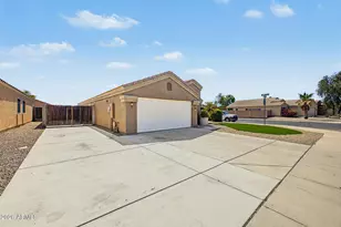 16045 W Sierra St, Goodyear, AZ 85338 - Photo 2