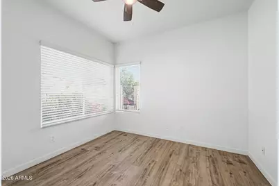 10249 N 12th Place #2, Phoenix, AZ 85020 - Photo 16