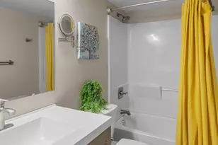 4610 N 68th St, Scottsdale, AZ 85251 - Photo 10