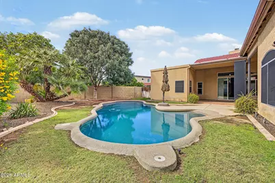 11402 N 44th Court, Phoenix, AZ 85028 - Photo 42