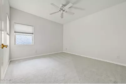 11402 N 44th Court, Phoenix, AZ 85028 - Photo 30