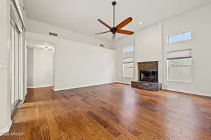 11402 N 44th Ct, Phoenix, AZ 85028 - Photo 6